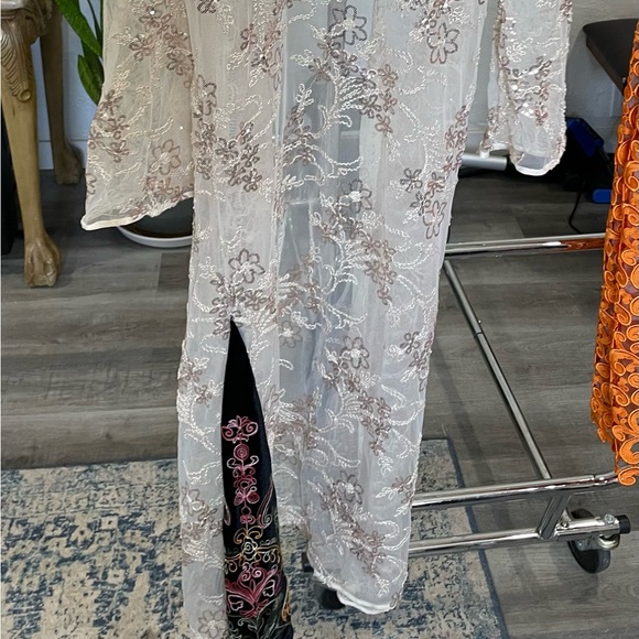 Erica Rose Beige and Gold Embroidered Kimono - Picture 2 of 4